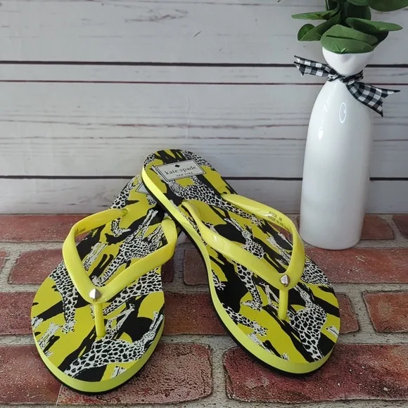 Kate Spade Flip Flops Women's Feldon Giraffe Sandal Yellow Black NWT Size 7/8 - Picture 1 of 16